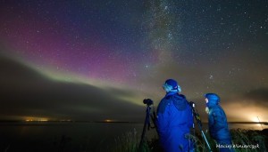 Gordon and me trying to photograph the aurora as the clouds came in. The stars were beautiful. Photo by Maciej Winiarczyk.
