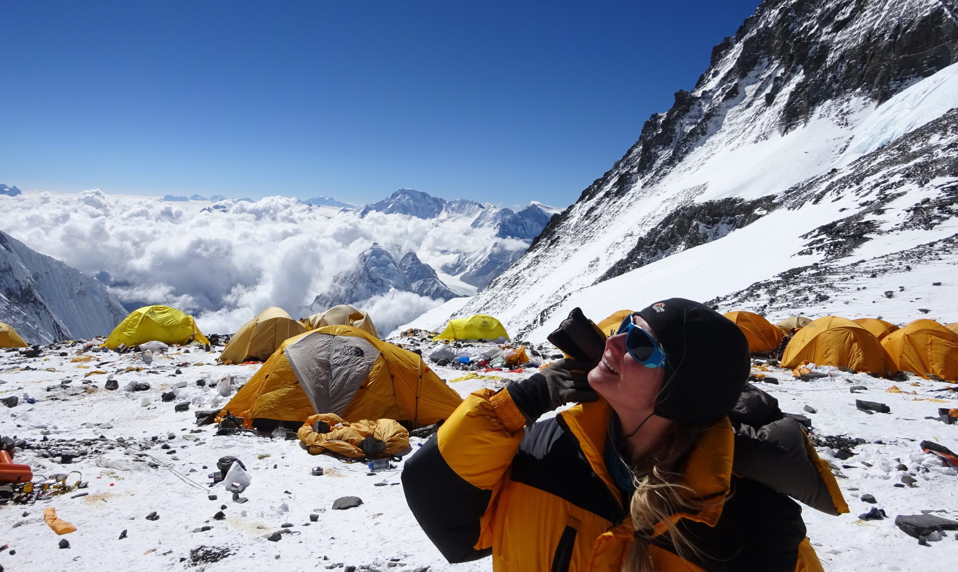 How to survive on Everest Dr. Melanie Windridge